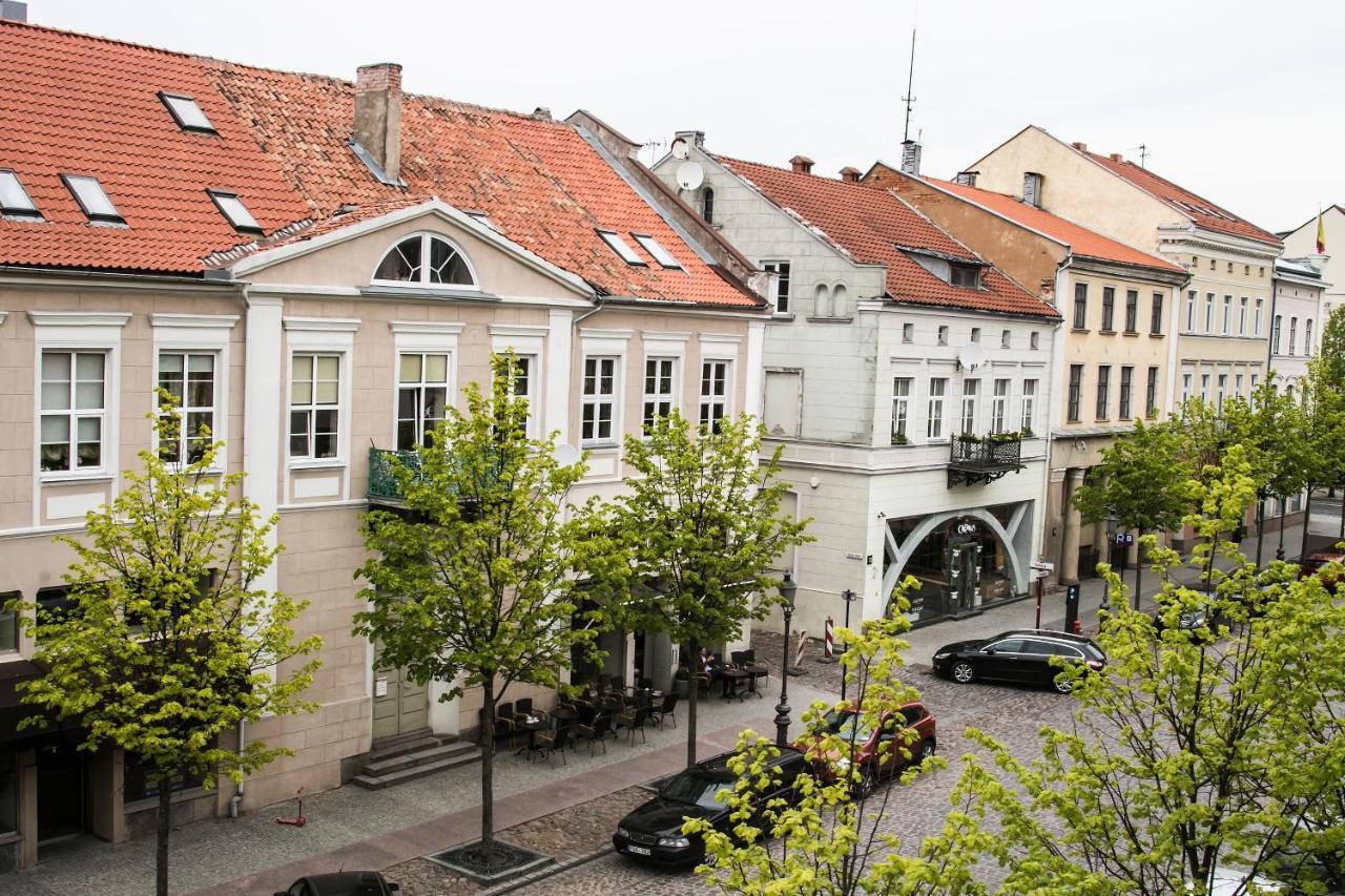 Classy Green Old Town Apartment Klaipėda Kültér fotó